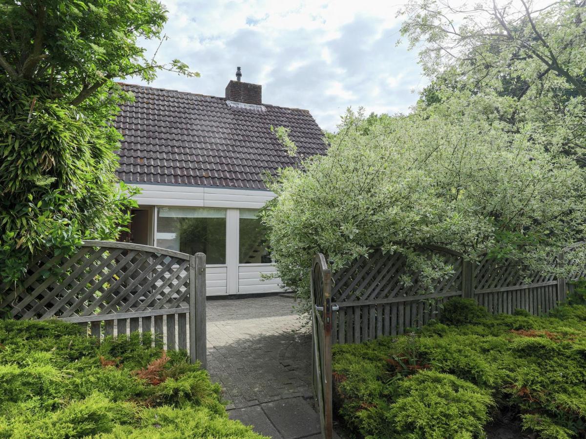 Cosy Holiday Home in Noordwijkerhout near Lake Buitenkant foto