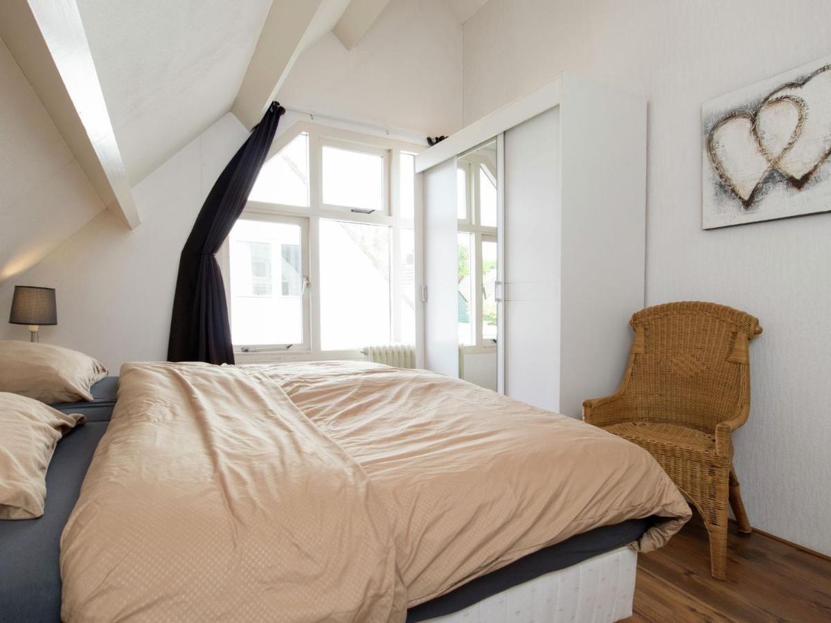 Cosy Holiday Home in Noordwijkerhout near Lake Buitenkant foto
