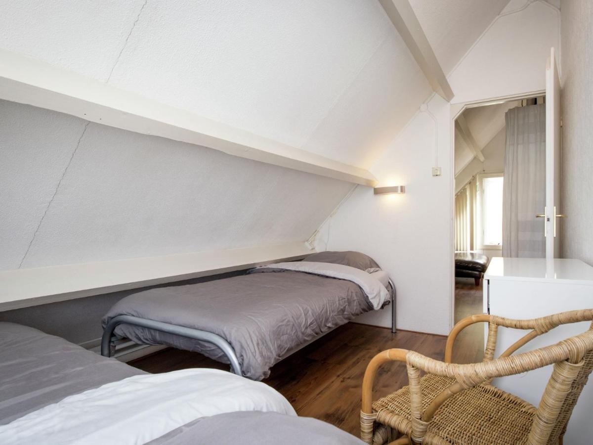 Cosy Holiday Home in Noordwijkerhout near Lake Buitenkant foto