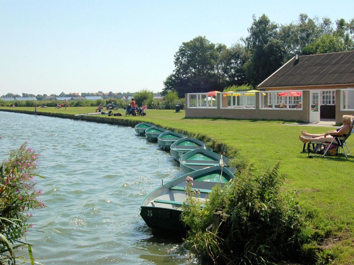 Cosy Holiday Home in Noordwijkerhout near Lake Buitenkant foto